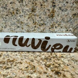 Nuview liquid Eyebrow Pencil in Caramel